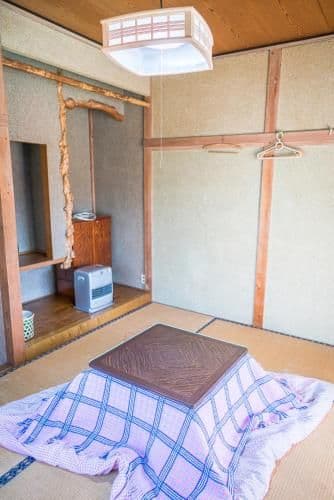 Economy Triple Room with Shared Bathroom