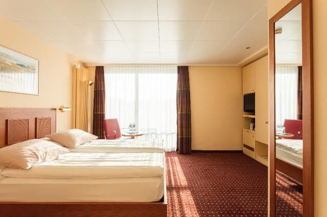 DOUBLE COMFORT