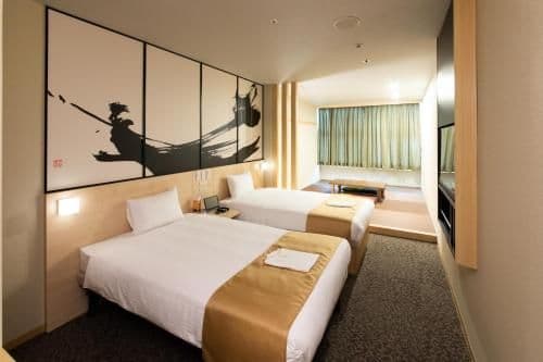 Superior Twin Room with City View
