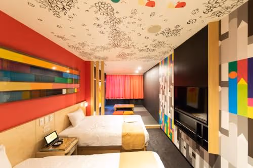 Superior Twin Room with City View