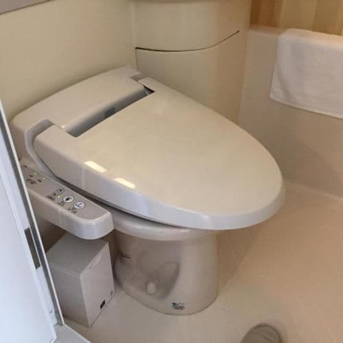 Twin Room with Private Bathroom