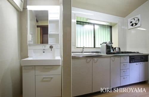 Traditional Japanese Style Villa - IORI SHIROYAMA