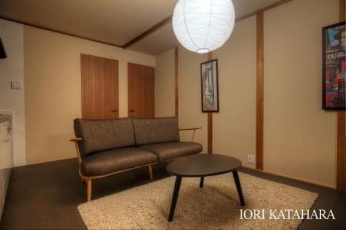 Japanese Style Townhouse - IORI KATAHARA
