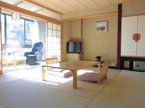 Japanese-Style Room