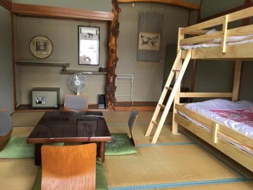 Japanese-Style Room (5 Adults)