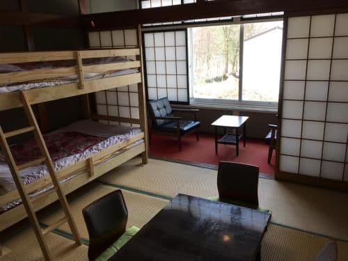 Japanese-Style Room (5 Adults)