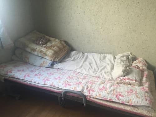 Single Room with Shared Bathroom