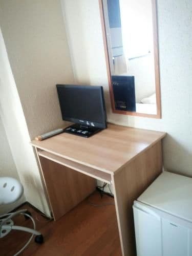 Single Room with Shared Bathroom