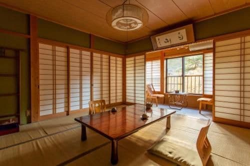 Japanese-Style Superior Room with Private Bathroom