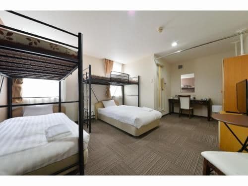 Standard Twin Room + Loft