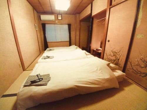 Triple Room with Private External Bathroom