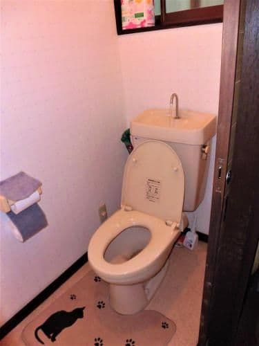 Three-Bedroom Townhouse