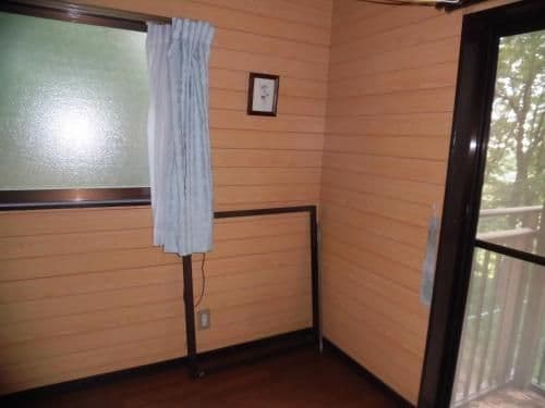 Three-Bedroom Townhouse