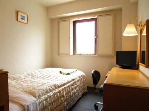 Single Room - Non-Smoking