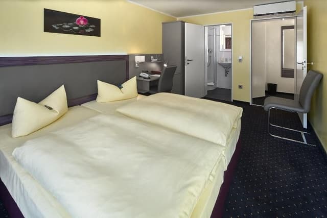 DOUBLE COMFORT