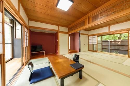 Japanese Western Room with Private Bath - Annex - Beni
