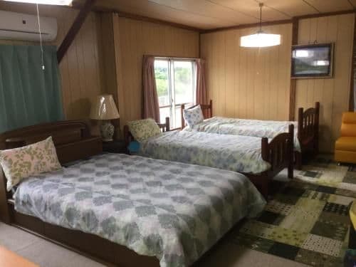 Triple Room with Shared Bathroom