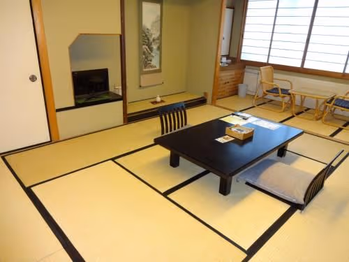 Japanese-Style Room