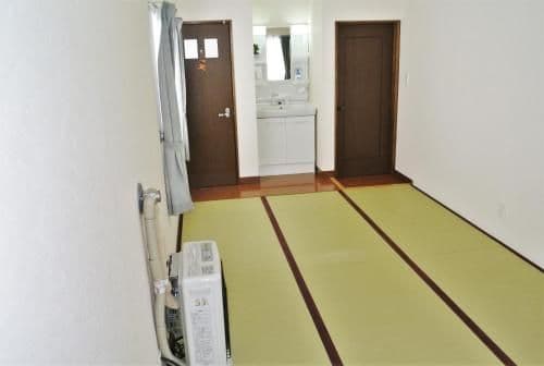 Standard Japanese-Style Room