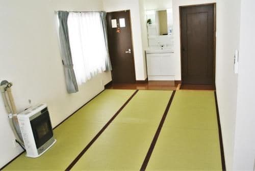Standard Japanese-Style Room