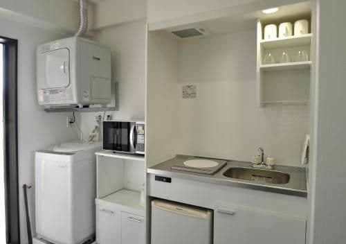 Deluxe Twin Room with Sofa Bed - High Floor