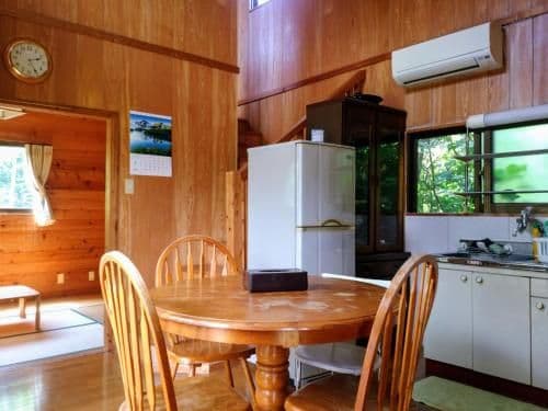Cottage (6 Adults)
