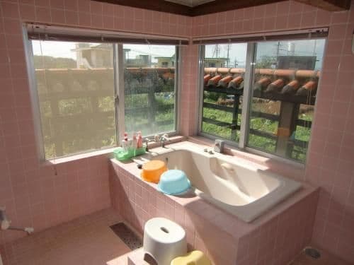 Cottage (11 Adults)