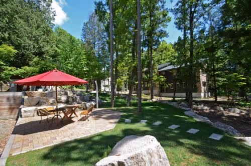 Phoenix One - Four Bedroom Chalet (10 Adults)