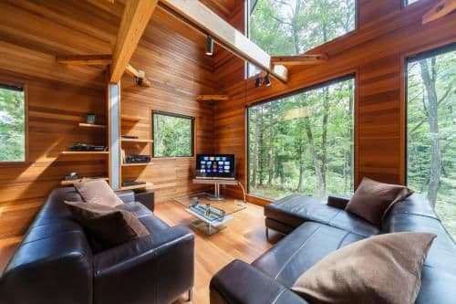 Phoenix One - Four Bedroom Chalet (10 Adults)