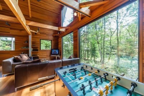 Phoenix One - Four Bedroom Chalet (10 Adults)