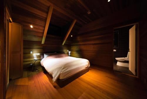 Phoenix One - Four Bedroom Chalet (10 Adults)