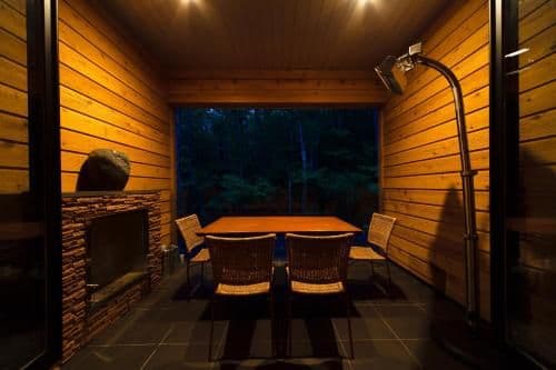 Phoenix One - Four Bedroom Chalet (10 Adults)