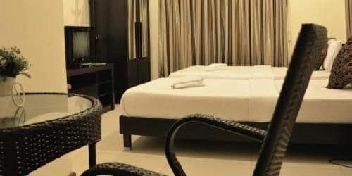 Deluxe Double or Twin Room