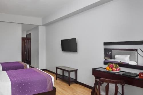 Signature Twin Room