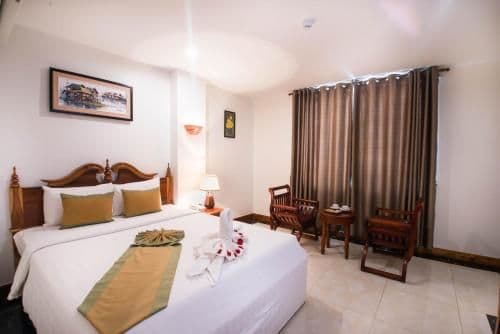 3 Rooms - Group Bookings