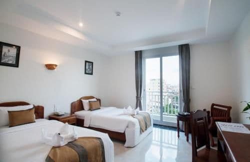 3 Rooms - Group Bookings