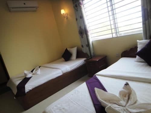 Standard Twin Room with Air Conditioner