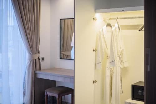 Mansion Family Suite Room