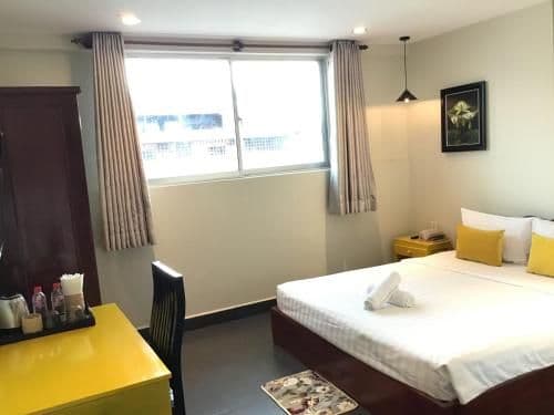 Deluxe King Room