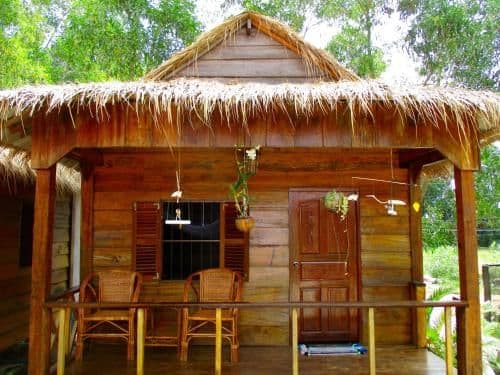 Bungalow with Fan