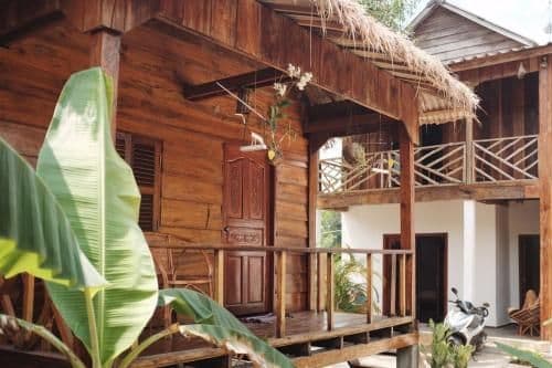 Bungalow with Fan