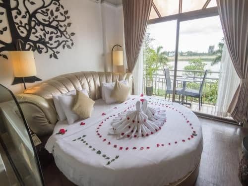 Executive Double River View