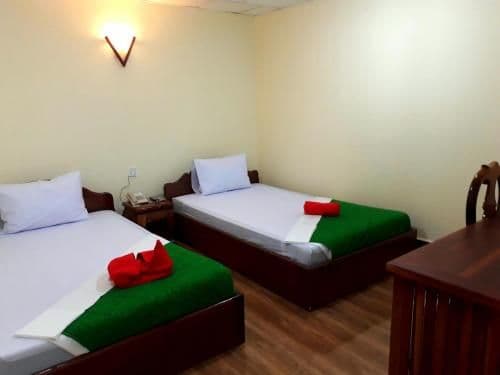 Twin Room with Air-Conditioning