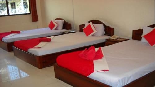 Triple Room with Air-Conditioning