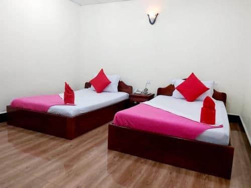 Twin Room with Air-Conditioning