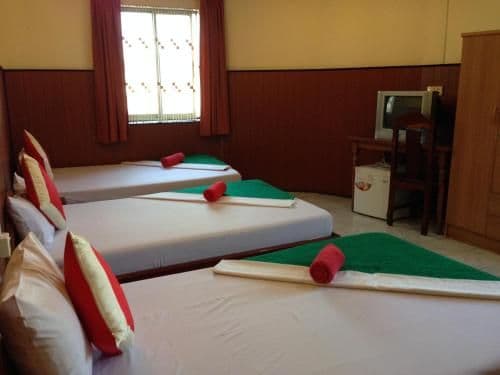 Triple Room with Air-Conditioning