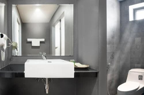 Deluxe Double or Twin Room with Balcony