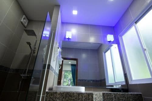 Deluxe Twin Room with Balcony