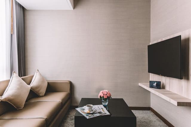 SUITE ONE BEDROOM