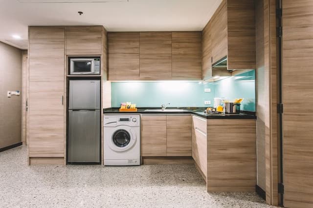 DOUBLE EXECUTIVE ONE BEDROOM